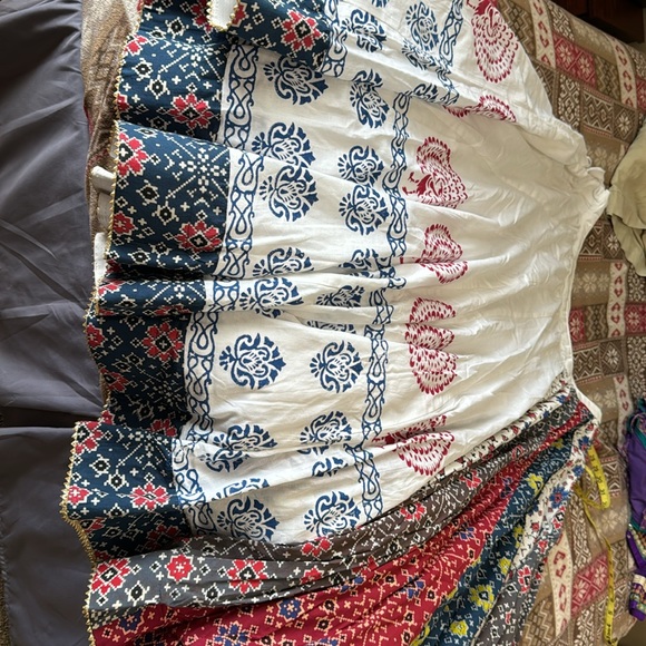 Choli - Picture 3 of 14